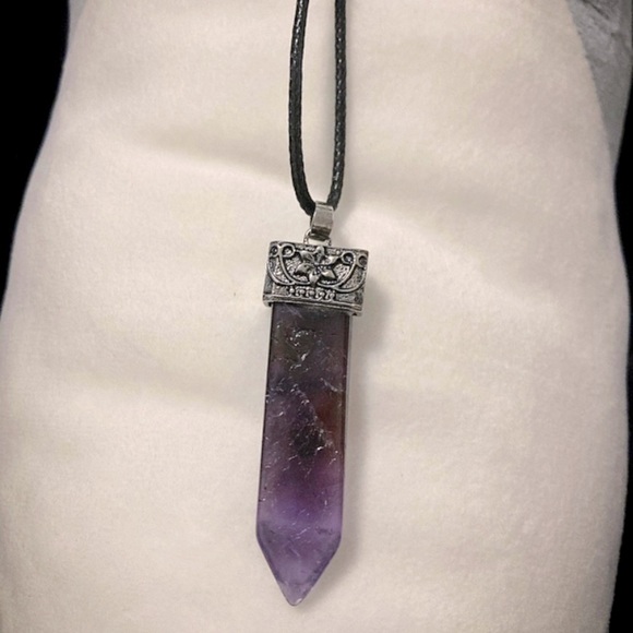 *2/$20 - Goth Amethyst Stone Pendent Necklace 💜 - Picture 2 of 2